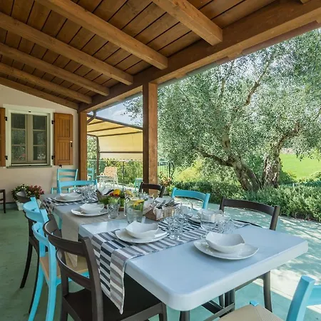 Villa Rosa *